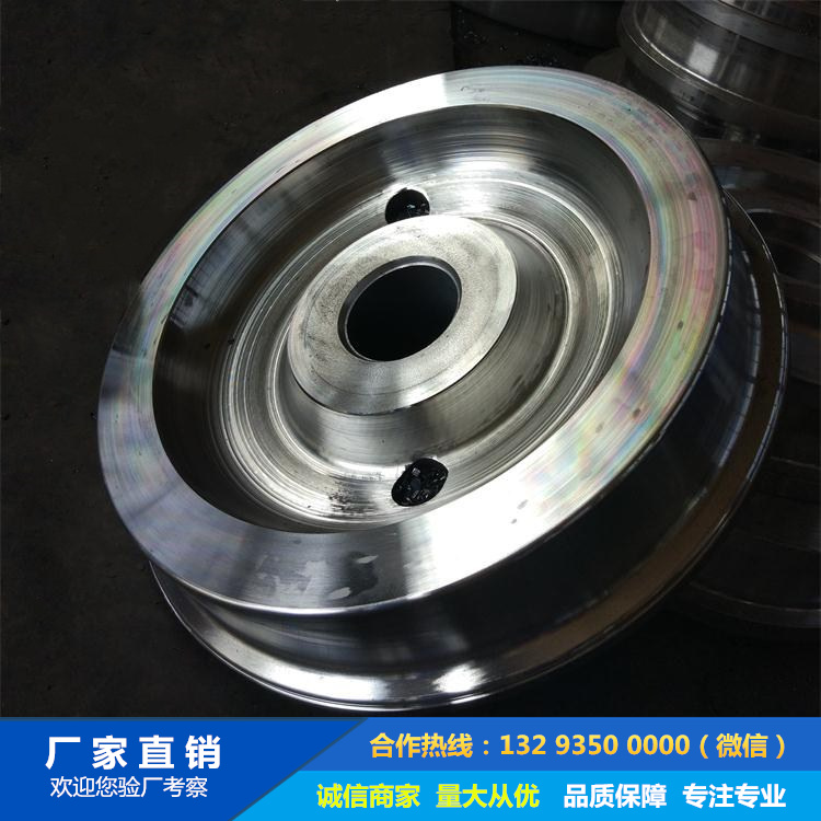 鍛造18CrNiMo7-6齒輪鍛件 鍛造18CrNiMo7-6齒輪鍛件